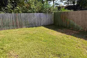 6068 S Gulf Manor Dr, Pensacola, FL 32526 - Photo 11