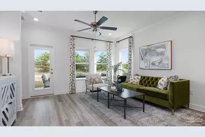 8130 Fox Hunt Dr, Milton, FL 32583 - Photo 7