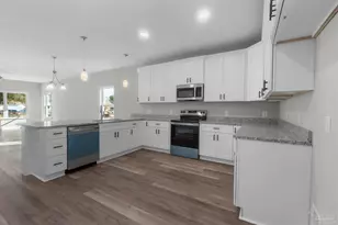 2149 Paloma St, Navarre, FL 32566 - Photo 13