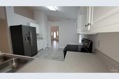 3741 Monopoly Ct, Gulf Breeze, FL 32563 - Photo 9