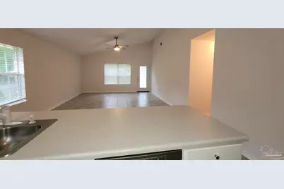 3741 Monopoly Ct, Gulf Breeze, FL 32563 - Photo 5