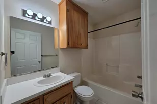 916 Rentz Ave, Pensacola, FL 32507 - Photo 17