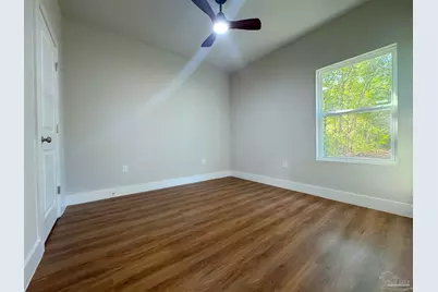 3844 Throne Ct, Bagdad, FL 32583 - Photo 15