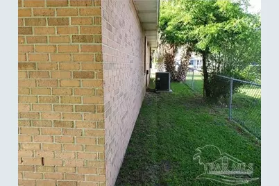 1007 W Government St, Pensacola, FL 32502 - Photo 9