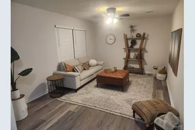 7806 Lenora St, Pensacola, FL 32526 - Photo 7