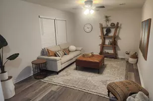 7806 Lenora St, Pensacola, FL 32526 - Photo 7