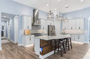 2018 Rambling Oaks Dr, Cantonment, FL 32533 - Photo 23