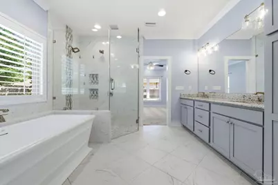 2018 Rambling Oaks Dr, Cantonment, FL 32533 - Photo 31