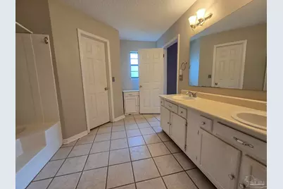 11204 Bridge Creek Dr, Pensacola, FL 32506 - Photo 19
