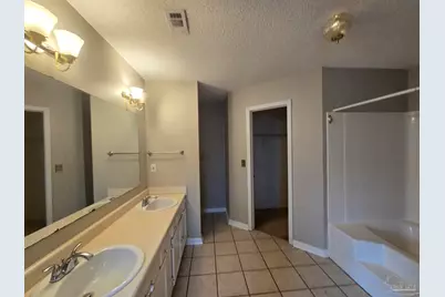 11204 Bridge Creek Dr, Pensacola, FL 32506 - Photo 17