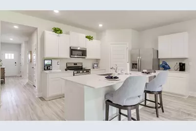 8637 Russellcross Blvd, Pensacola, FL 32507 - Photo 13