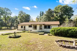 5413 Hamilton Bridge Rd, Milton, FL 32570 - Photo 3