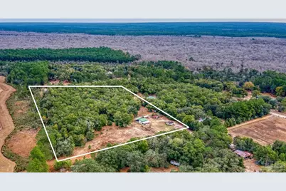 10246 Nichols Lake Rd, Milton, FL 32583 - Photo 1