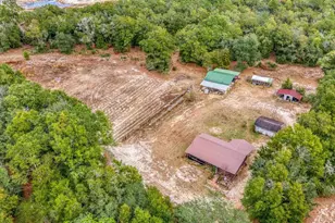 10246 Nichols Lake Rd, Milton, FL 32583 - Photo 11