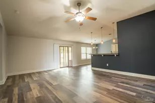 6023 Chester Dr, Pensacola, FL 32526 - Photo 7