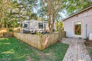 631 W Avery St, Pensacola, FL 32501 - Photo 49