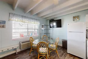 1027 W Beach Blvd, Gulf Shores, AL 36542 - Photo 11