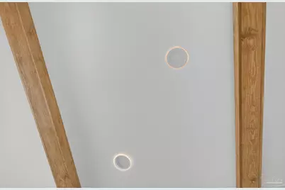 1106 N E St, Pensacola, FL 32501 - Photo 7