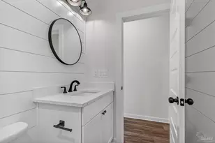 1106 N E St, Pensacola, FL 32501 - Photo 31