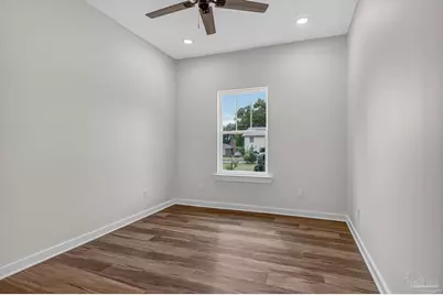 1106 N E St, Pensacola, FL 32501 - Photo 25