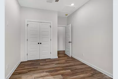 1106 N E St, Pensacola, FL 32501 - Photo 23