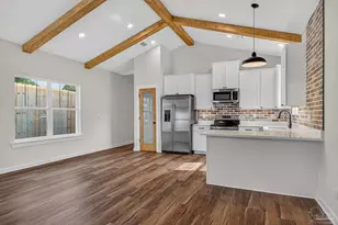 1106 N E St, Pensacola, FL 32501 - Photo 3