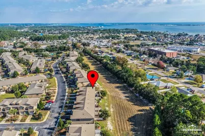 8837 Brown Pelican Cir, Navarre, FL 32566 - Photo 37