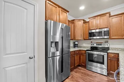 8837 Brown Pelican Cir, Navarre, FL 32566 - Photo 9