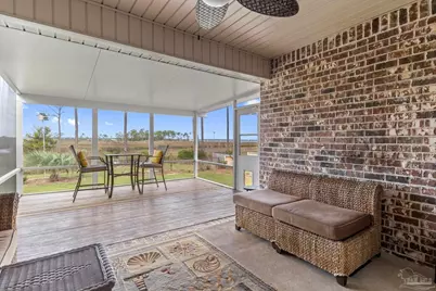 5304 N Shore Rd, Pensacola, FL 32507 - Photo 9