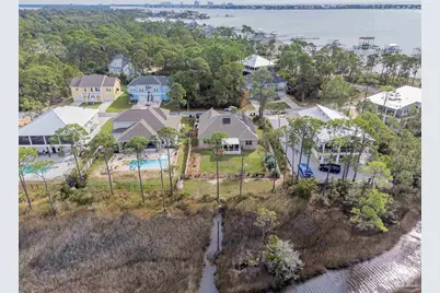 5304 N Shore Rd, Pensacola, FL 32507 - Photo 17