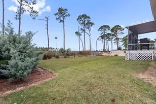 5304 N Shore Rd, Pensacola, FL 32507 - Photo 13