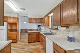 532 Ashley Rd, Cantonment, FL 32533 - Photo 13