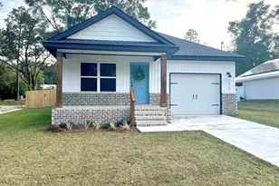 4417 Oak Ln, Milton, FL 32583 - Photo 1