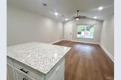 4417 Oak Ln, Milton, FL 32583 - Photo 7