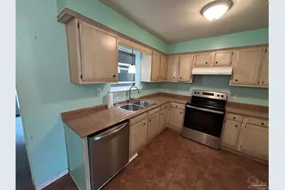 1007 Woodbury Pl, Cantonment, FL 32533 - Photo 7