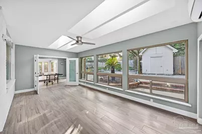 205 Silverthorn Dr, Gulf Breeze, FL 32561 - Photo 23