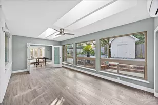 205 Silverthorn Dr, Gulf Breeze, FL 32561 - Photo 23