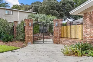 205 Silverthorn Dr, Gulf Breeze, FL 32561 - Photo 59