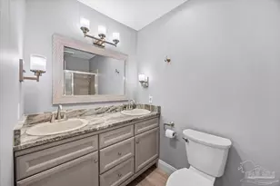 205 Silverthorn Dr, Gulf Breeze, FL 32561 - Photo 15