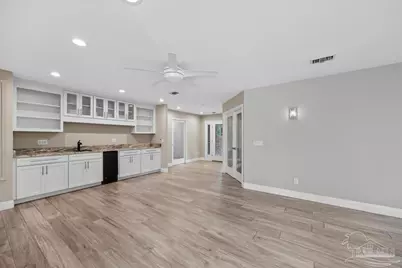 205 Silverthorn Dr, Gulf Breeze, FL 32561 - Photo 37
