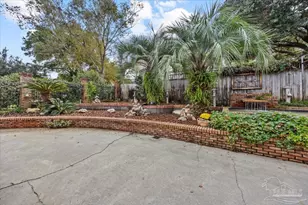 205 Silverthorn Dr, Gulf Breeze, FL 32561 - Photo 55