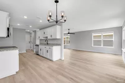 3339 Bliss Ln #9E, Cantonment, FL 32533 - Photo 7