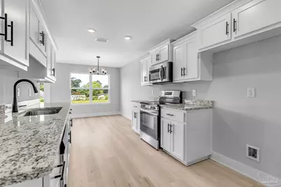 3339 Bliss Ln #9E, Cantonment, FL 32533 - Photo 11