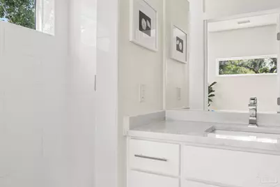 416 Creary St, Pensacola, FL 32507 - Photo 9