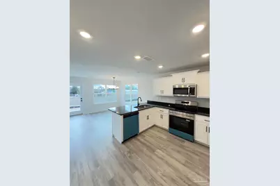 3343 Bliss Ln #8E, Cantonment, FL 32533 - Photo 7