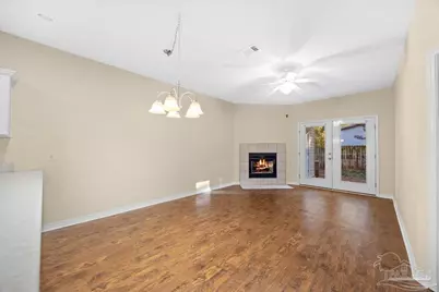 2811 E Johnson Ave #B, Pensacola, FL 32514 - Photo 3