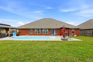 6085 Winchester Cir, Milton, FL 32570 - Photo 11