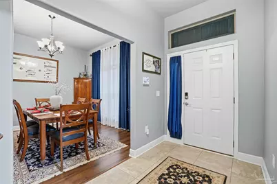 6085 Winchester Cir, Milton, FL 32570 - Photo 13