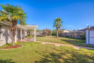 2208 Blue Lake Dr, Pensacola, FL 32506 - Photo 45