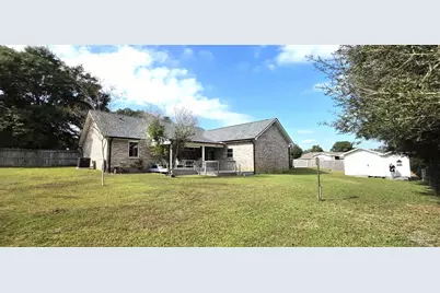 7300 Glidden Ln, Pensacola, FL 32526 - Photo 17